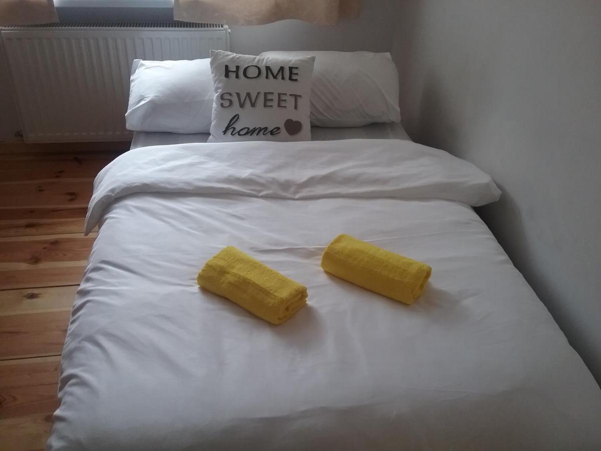 Pokoje - Osobne Parter 5 Apartment Torun Luaran gambar