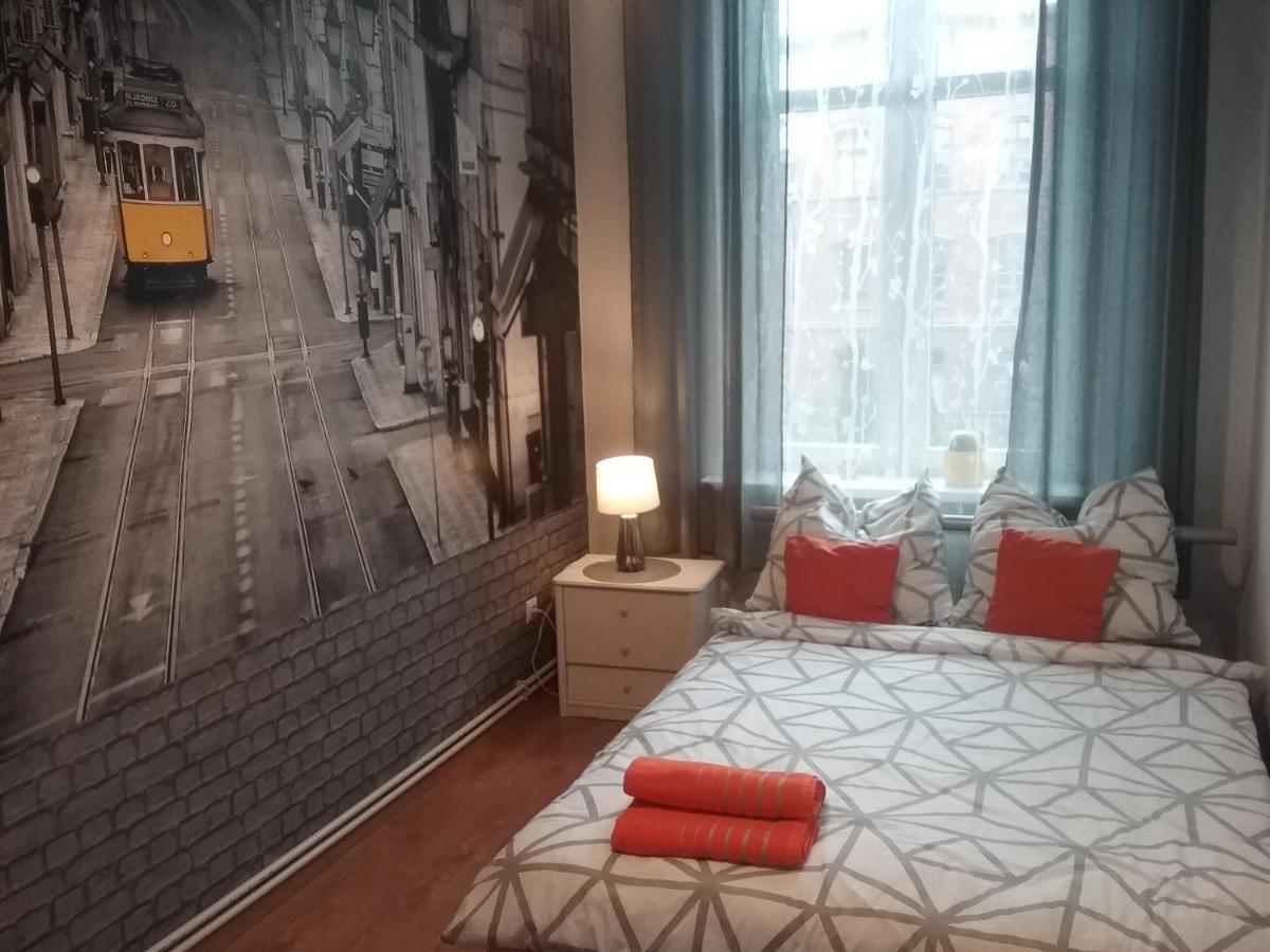 Pokoje - Osobne Parter 5 Apartment Torun Luaran gambar